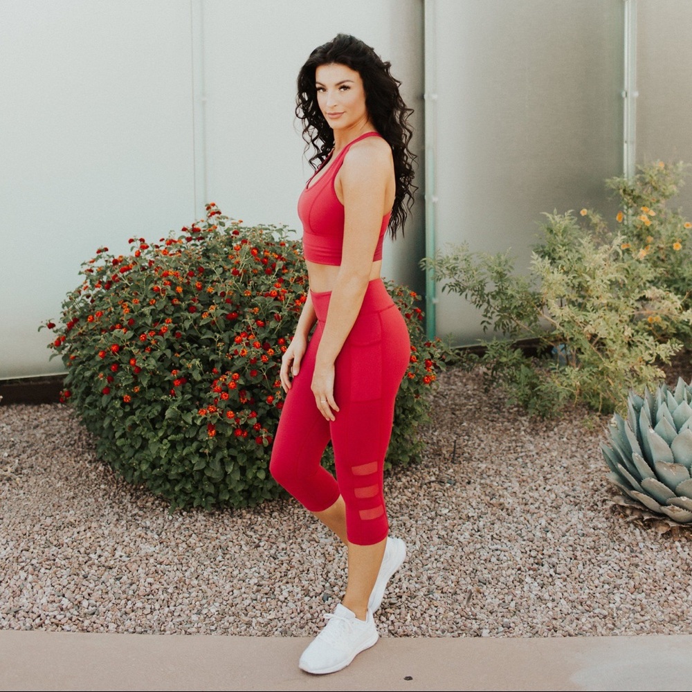 Fierce Capri in Fire Red
